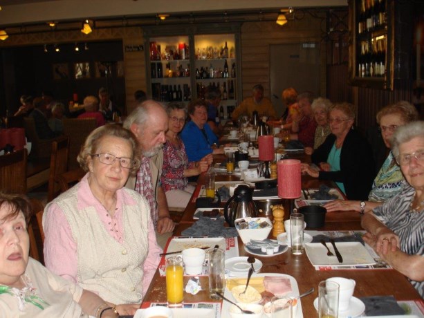 Ziekenzorg naar speelkaartenmuseum