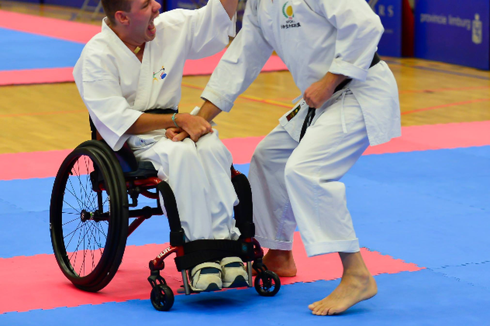 Karate als middel voor therapie en sociale inclusie